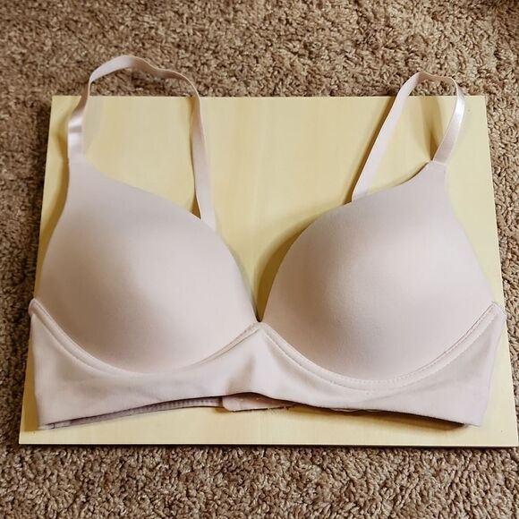 C & C California Bra Size 36C NWOT - Picture 1 of 3